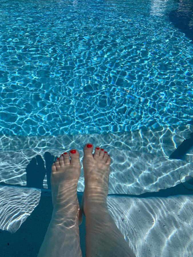 Insolite Avec Piscine Au Bonheur Comtois